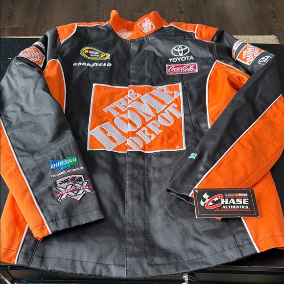 Chase Authentics Other - NASCAR Chase Authentics Home Depot Joey Logano Jacket Size M